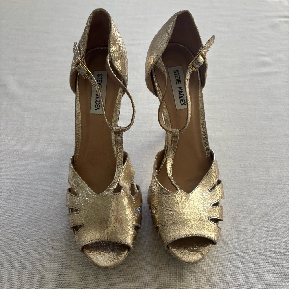 Steve Madden Gold Platform Heels 8.5 | Metallic Peep Toe Party Shoes